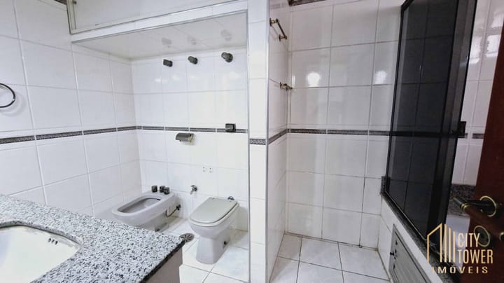 Apartamento à venda com 3 quartos, 190m² - Foto 14