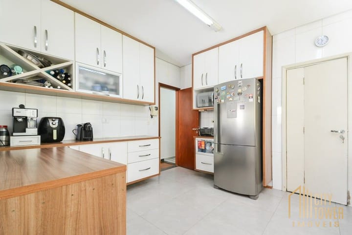 Casa à venda com 3 quartos, 216m² - Foto 49