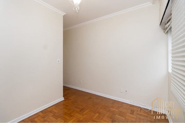 Apartamento à venda com 4 quartos, 198m² - Foto 3