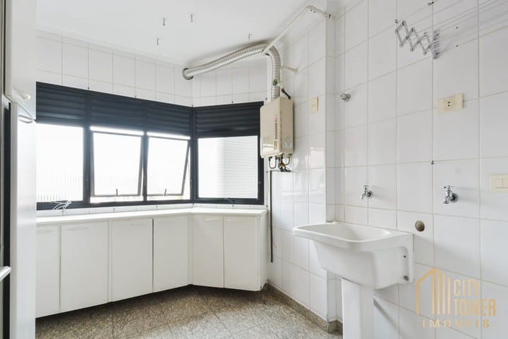 Apartamento à venda com 3 quartos, 138m² - Foto 10