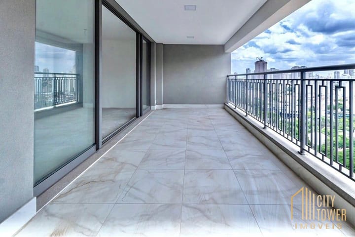 Apartamento à venda com 3 quartos, 123m² - Foto 1