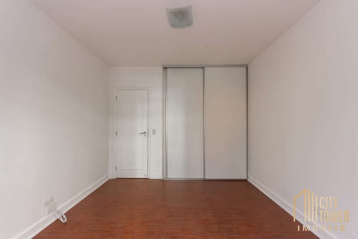 Apartamento à venda com 3 quartos, 165m² - Foto 17