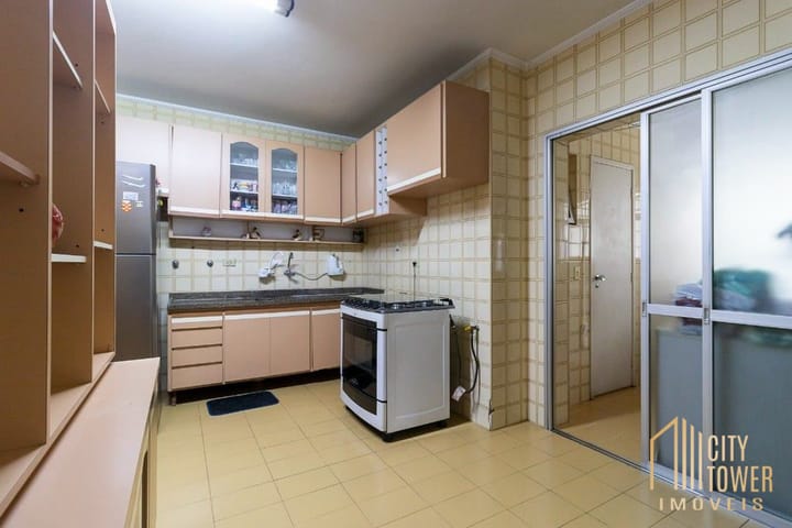 Apartamento à venda com 3 quartos, 148m² - Foto 7