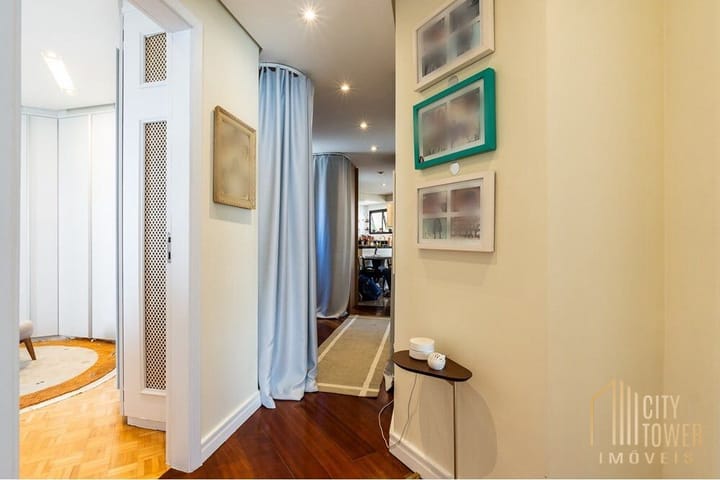 Apartamento à venda com 3 quartos, 172m² - Foto 3