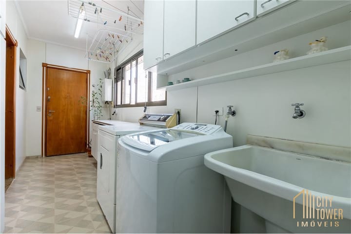 Apartamento à venda com 4 quartos, 214m² - Foto 37