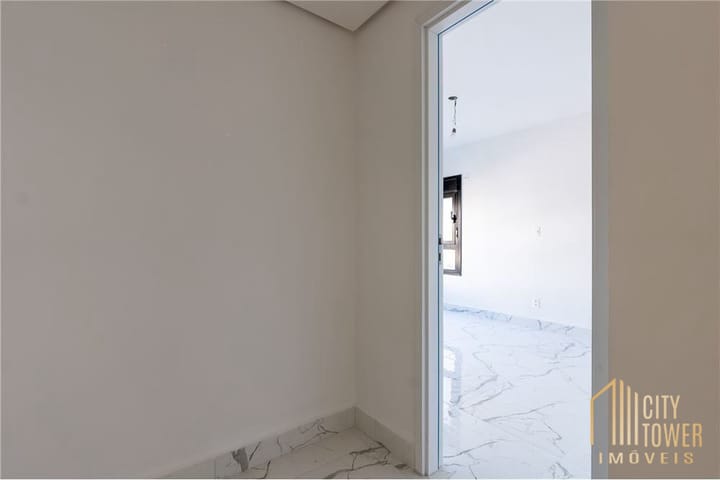 Apartamento à venda com 1 quarto, 79m² - Foto 3