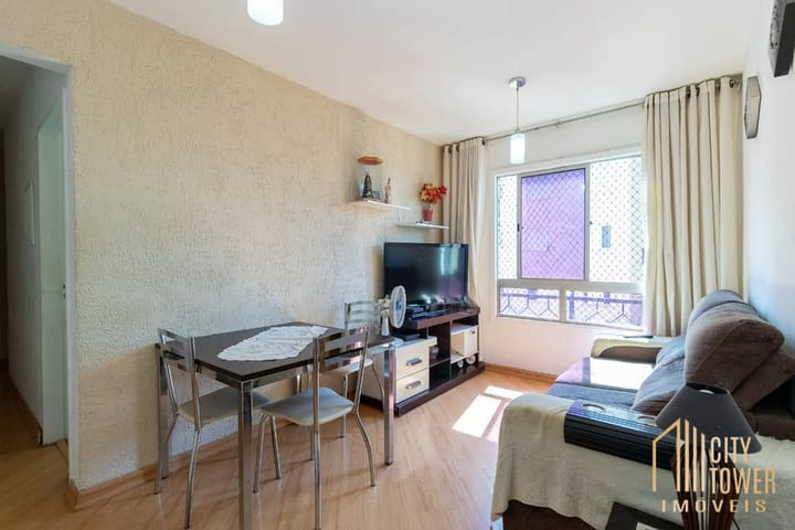 Apartamento à venda com 2 quartos, 60m² - Foto 1