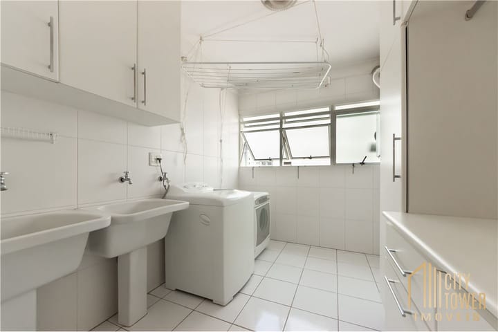 Apartamento à venda com 4 quartos, 198m² - Foto 7