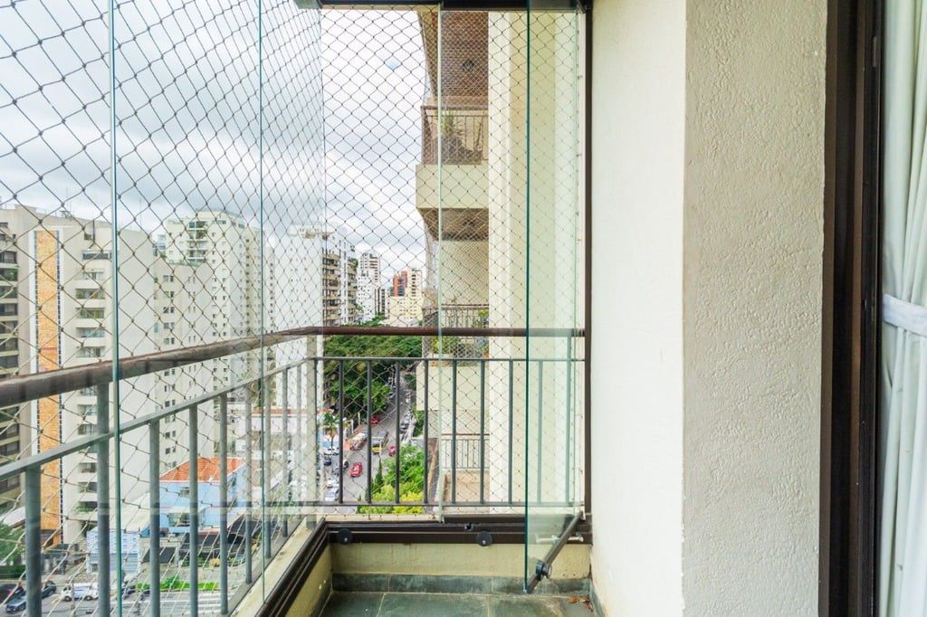 Apartamento à venda com 3 quartos, 130m² - Foto 25