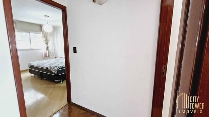 Apartamento à venda com 3 quartos, 190m² - Foto 2