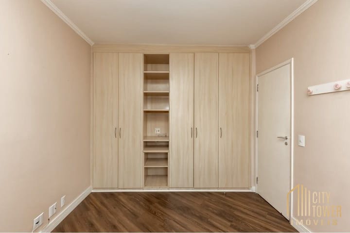 Apartamento à venda com 3 quartos, 117m² - Foto 35