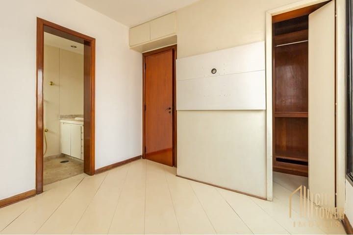 Apartamento à venda com 3 quartos, 110m² - Foto 21