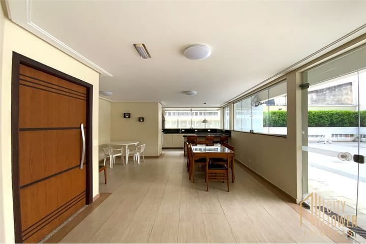 Apartamento à venda com 2 quartos, 65m² - Foto 15