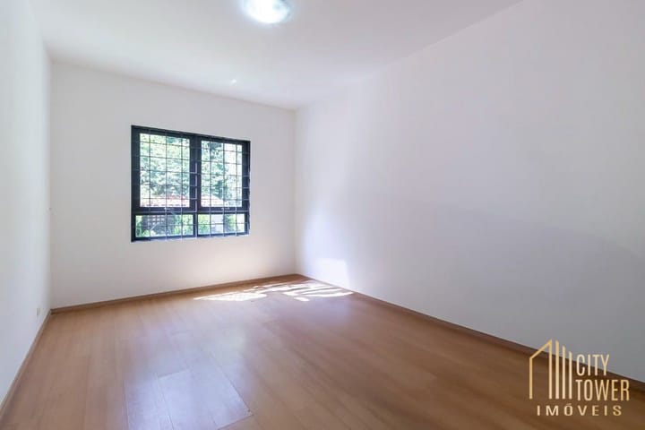 Casa à venda com 4 quartos, 364m² - Foto 33