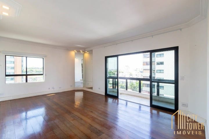 Apartamento à venda com 4 quartos, 305m² - Foto 1