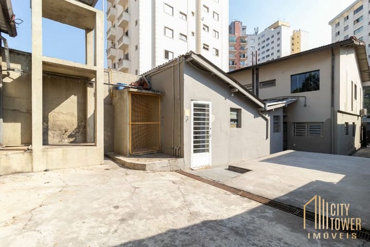 Casa à venda com 3 quartos, 208m² - Foto 17