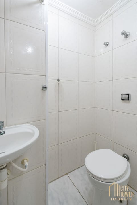 Apartamento à venda com 3 quartos, 100m² - Foto 2