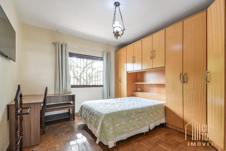 Casa à venda com 4 quartos, 242m² - Foto 11