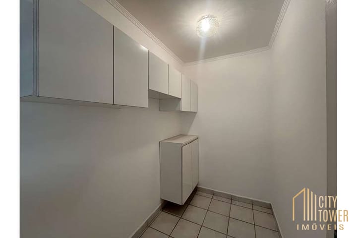 Apartamento à venda com 3 quartos, 79m² - Foto 17