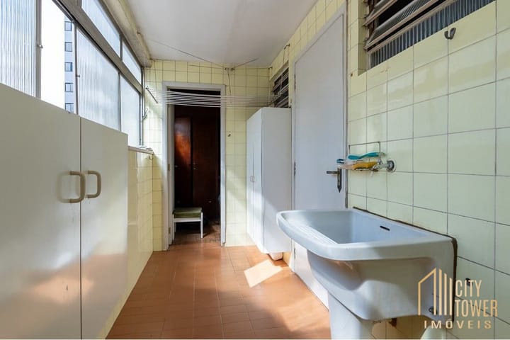 Apartamento à venda com 3 quartos, 105m² - Foto 18