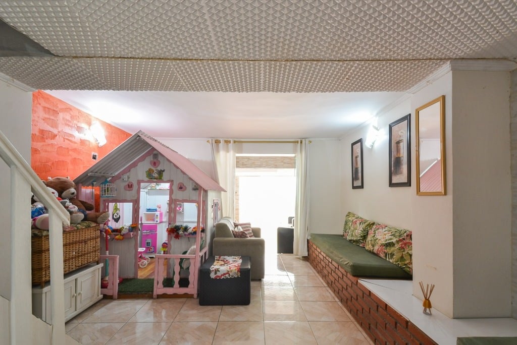 Casa à venda com 3 quartos, 350m² - Foto 17