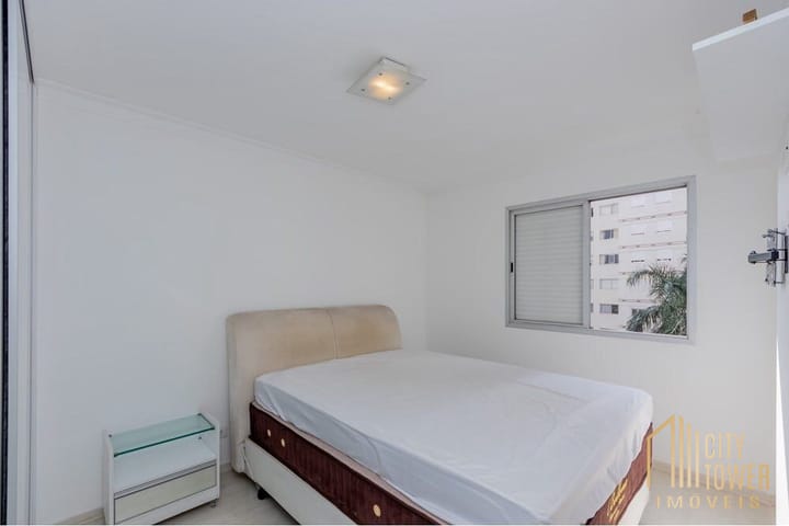 Apartamento à venda com 2 quartos, 79m² - Foto 4