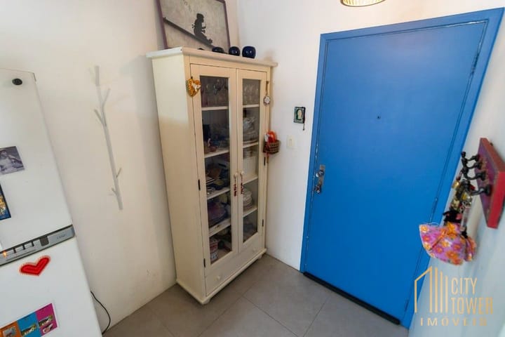 Apartamento à venda com 2 quartos, 60m² - Foto 16