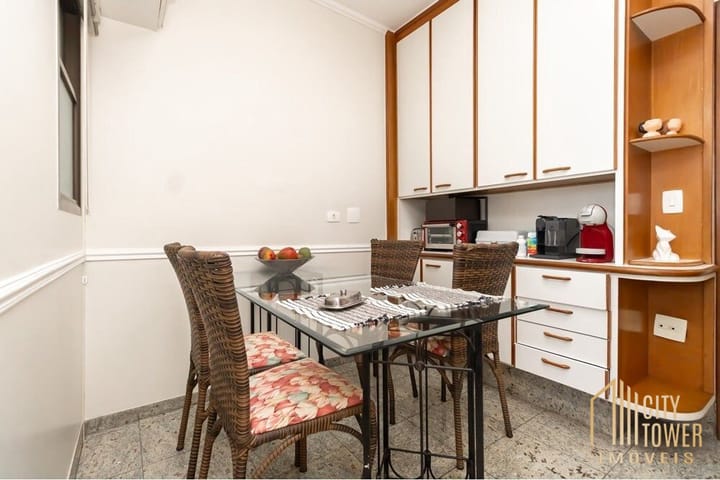 Apartamento à venda com 4 quartos, 181m² - Foto 11