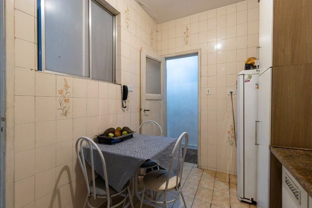 Apartamento à venda com 3 quartos, 105m² - Foto 10