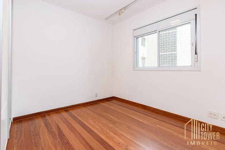 Apartamento à venda com 3 quartos, 190m² - Foto 27