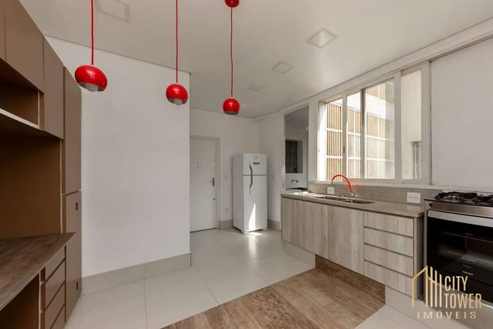 Apartamento à venda com 3 quartos, 162m² - Foto 9