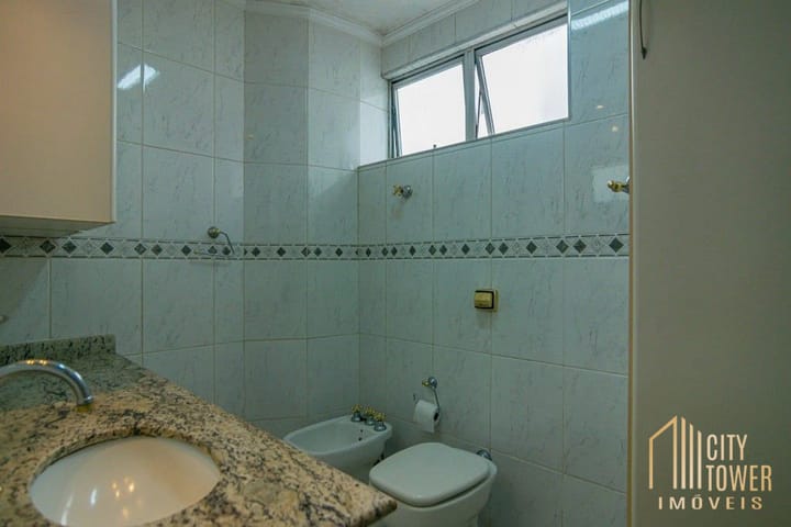 Apartamento à venda com 3 quartos, 175m² - Foto 5