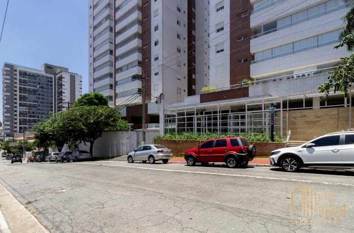 Apartamento à venda com 4 quartos, 136m² - Foto 30