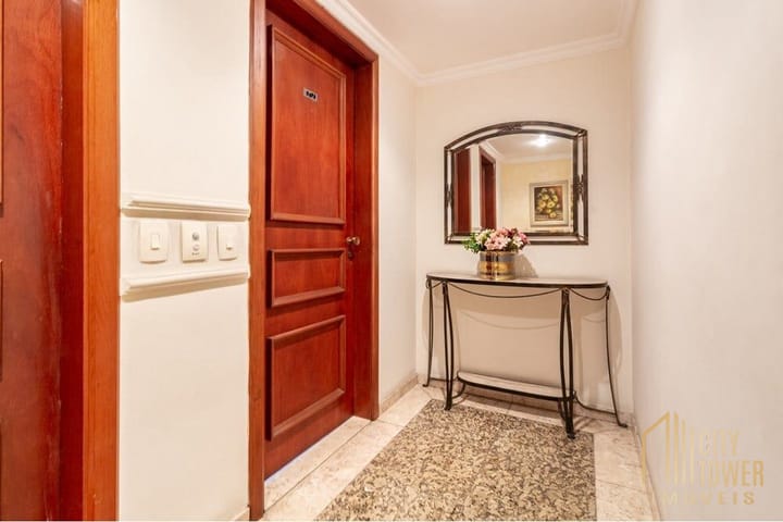 Apartamento à venda com 3 quartos, 110m² - Foto 8