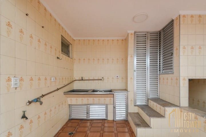 Casa à venda com 4 quartos, 331m² - Foto 61