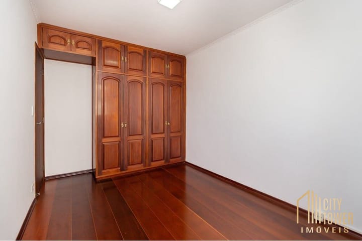 Apartamento à venda com 3 quartos, 128m² - Foto 9