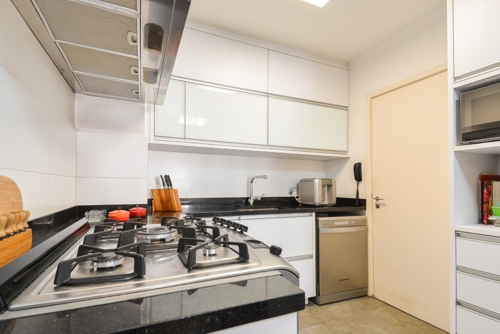 Apartamento à venda com 2 quartos, 104m² - Foto 42