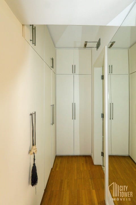 Apartamento à venda com 3 quartos, 210m² - Foto 40