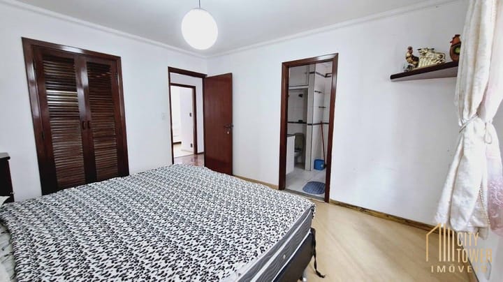 Apartamento à venda com 3 quartos, 190m² - Foto 10