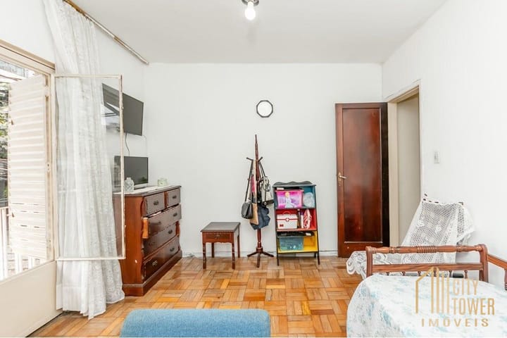 Casa à venda com 2 quartos, 123m² - Foto 2