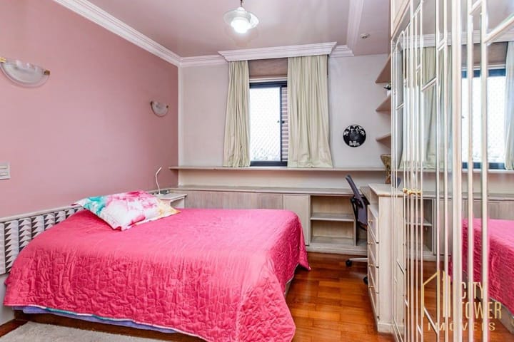 Apartamento à venda com 4 quartos, 200m² - Foto 14