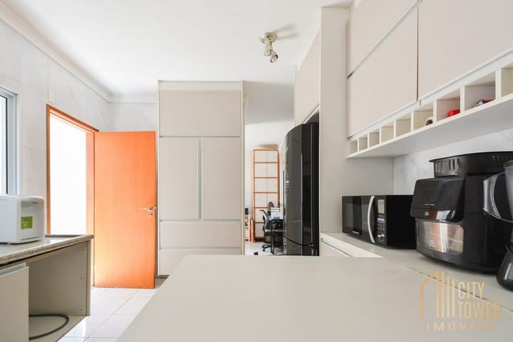 Casa à venda com 4 quartos, 214m² - Foto 42