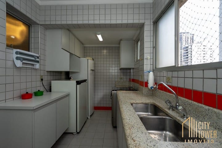 Apartamento à venda com 2 quartos, 77m² - Foto 15