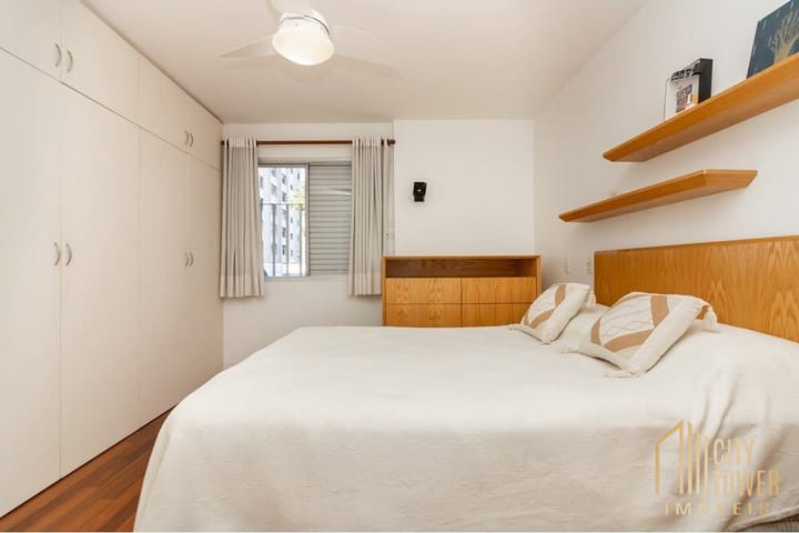 Apartamento à venda com 3 quartos, 120m² - Foto 2