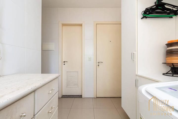 Apartamento à venda com 3 quartos, 140m² - Foto 40