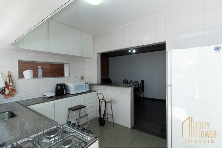 Casa à venda com 3 quartos, 191m² - Foto 35