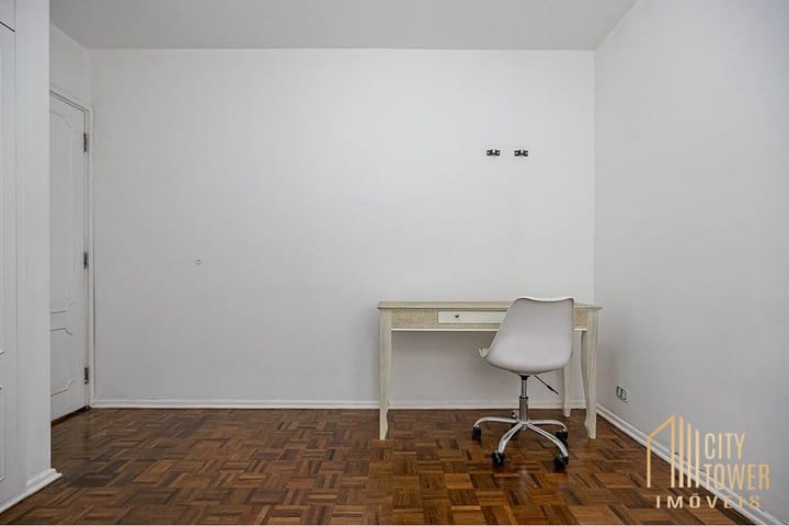 Apartamento à venda com 3 quartos, 105m² - Foto 9