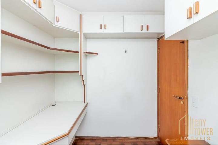 Apartamento à venda com 3 quartos, 81m² - Foto 11