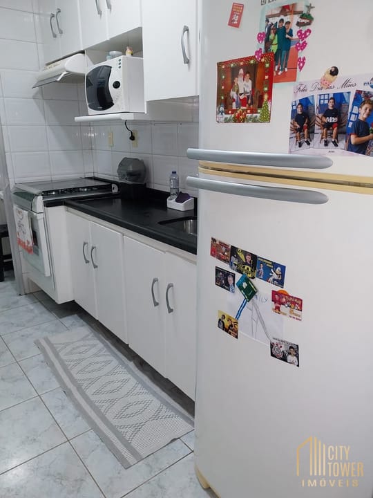 Apartamento à venda com 2 quartos, 52m² - Foto 11