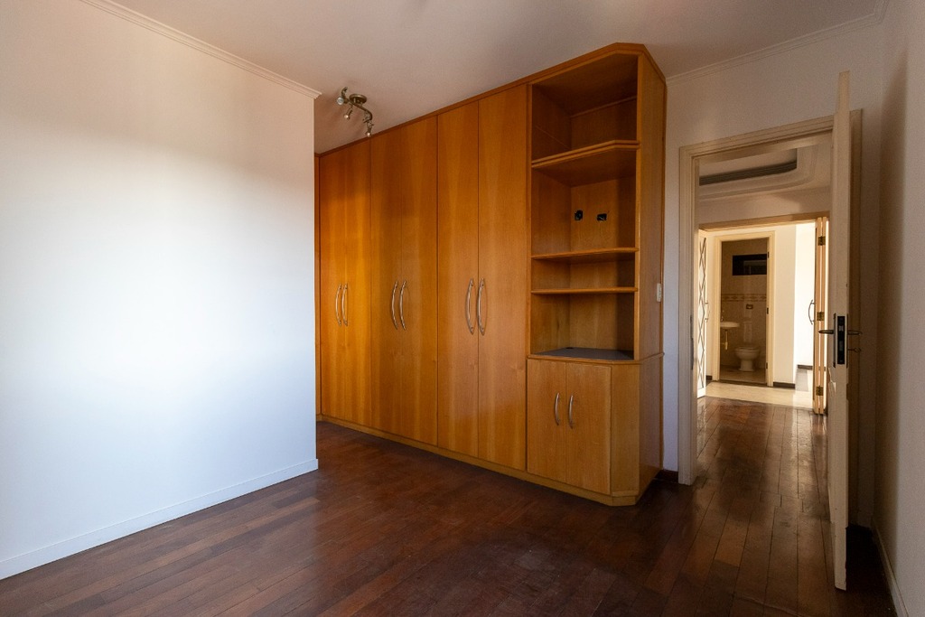 Apartamento à venda com 3 quartos, 153m² - Foto 42